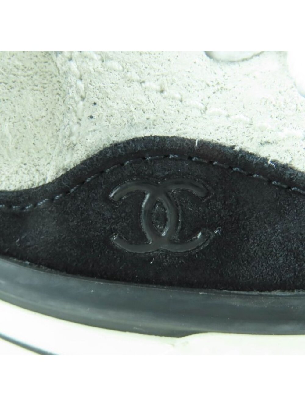 Chanel Coco Mark Lace Up Suede Leather Low-cut Sneakers White - Picture 9 of 9
